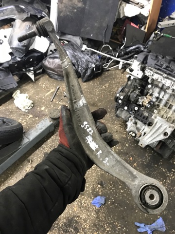 33326775902 BMW Рычаг задней подвески верхний левый/правый купить в Тернополь