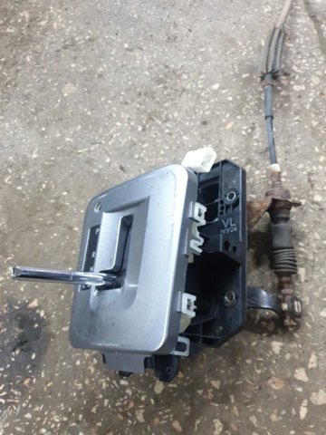 Рычаг переключения передач 35111FJ000 SUBARU