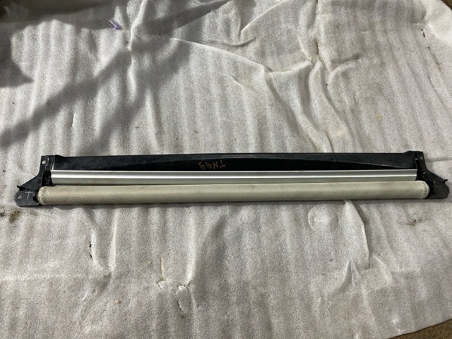 Штора люка солнцезащитная 39824859 VOLVO