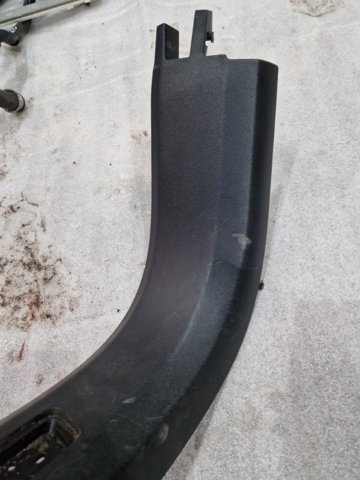 Облицовка порога внутренняя, передняя левая 39829989 VOLVO
