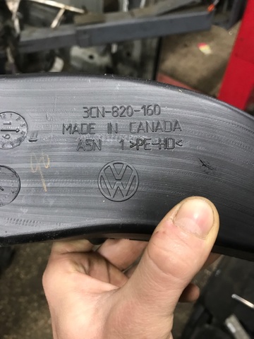 VAG 3CN820160 в наличии Чернигов