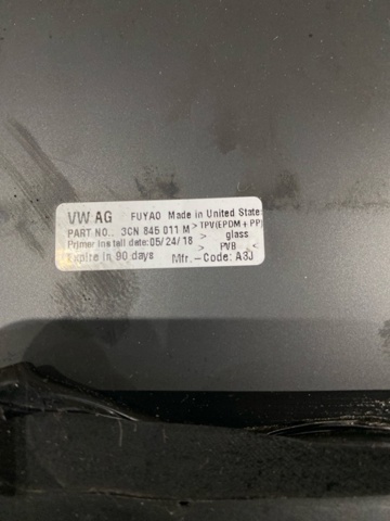 3CN845011MNVB VAG Стекло лобовое  купить в Ирпень