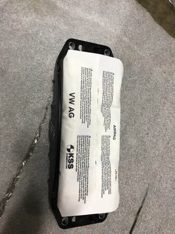 3CN880204F Подушка безопасности (AIRBAG) пассажирская купить Днепр