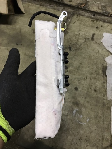 3CN880241L Подушка безопасности (AIRBAG) спинки сиденья левого купить Тернополь