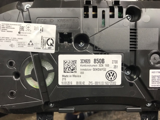 VAG 3CN920850B Панель приборов в наличии Кривой Рог