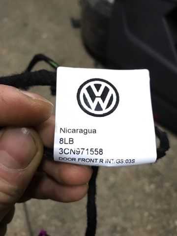 3CN971558C VAG купить в Днепр