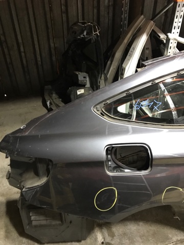 Крыло правое заднее 41007334018 BMW