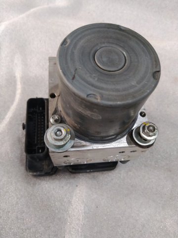 Блок управления АБС  476605NY0D NISSAN