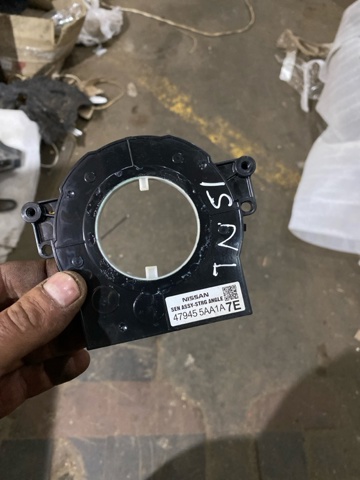 Датчик угла поворота рулевого колеса 479455AA1A NISSAN