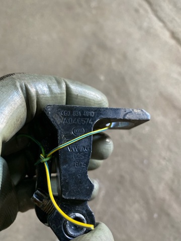 4G0831401D PORSCHE купить в Черновцы