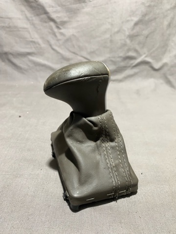 Рукоятка рычага КПП 4G1713139NAOF VAG