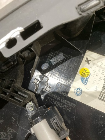 VAG 4G1880302A6PS Ящик перчаточный (бардачок) в наличии Сумы