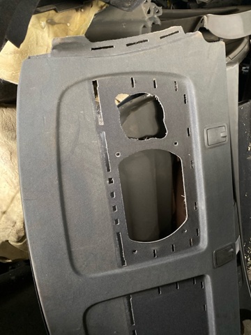 4G5863411GHP3 Полка салона задняя купить Тернополь