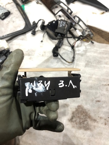 4G8857405ABH9 VAG Пепельница купить в Хмельницкий