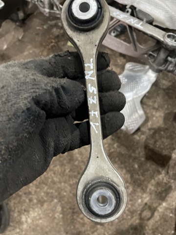4M0411317 PORSCHE Стойка стабилизатора переднего купить в Полтава