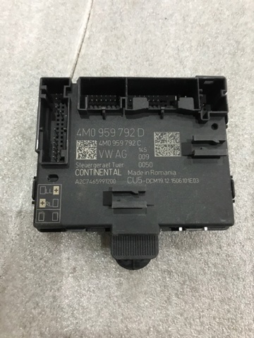 4M0959792D VAG Блок комфорта передней двери купить в Киев