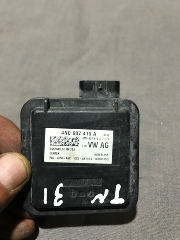 Блок управления системой открывания ворот гаража 4N0907410A VAG
