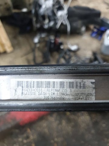 51137274739 BMW Молдинг крыши левый купить в Сумы