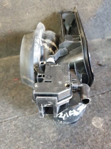 51177238100 BMW Корпус заливной горловины топливного бака купить в Николаев