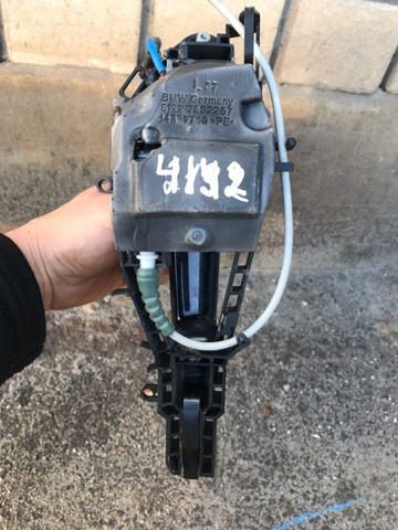 Держатель наружной ручки двери, передней левой 51217242567 BMW