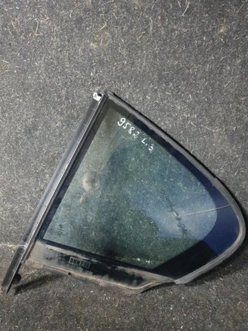 BMW 51357311245 Стекло-форточка двери задней левой в наличии Черновцы