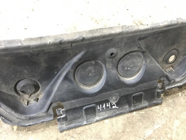 BMW 51717258177 Решетка дворников в наличии Ужгород