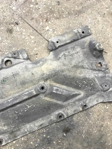 51757241833 BMW Защита днища левая купить в Одесса