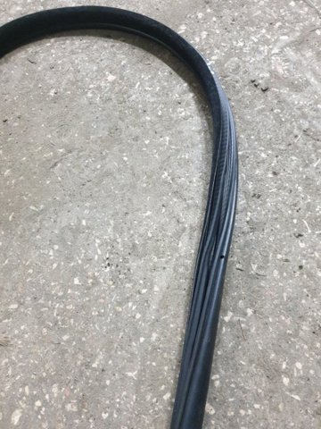51767260916 BMW Уплотнитель крышки багажника купить в Павлоград