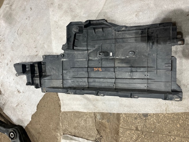 SUBARU 56411AL01A Защита днища левая в наличии Одесса