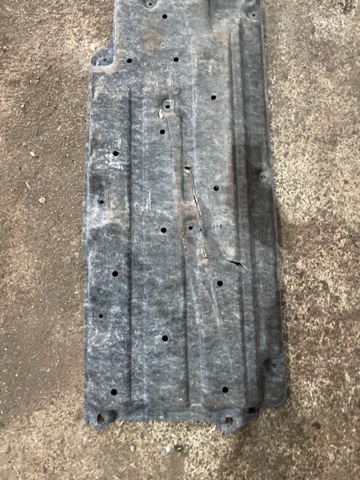 SUBARU 56411AN01A Защита днища левая в наличии Николаев