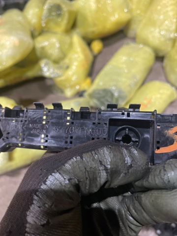 57707FN600 SUBARU купить в Николаев