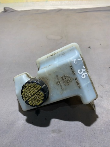 Бачок ГТЦ Фольксваген Пассат B8