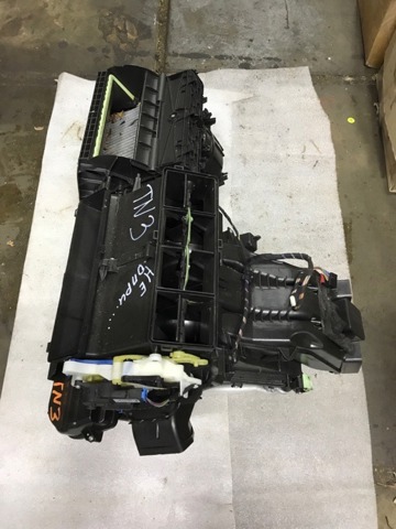 Корпус печки в сборе 5Q1820007B VAG