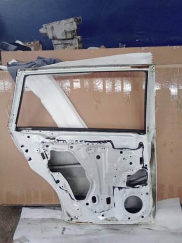 60409AJ03A9P SUBARU Дверь задняя левая купить в Полтава