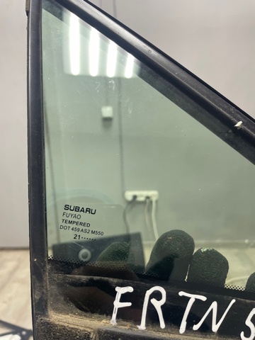 61011AN10A SUBARU Стекло-форточка двери передней правой купить в Ровно