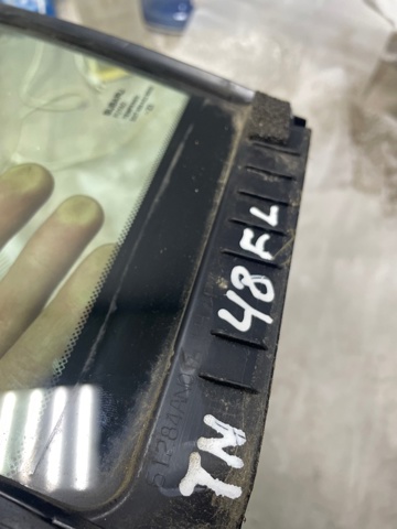 61011AN11A SUBARU Стекло-форточка двери передней левой купить в Ирпень