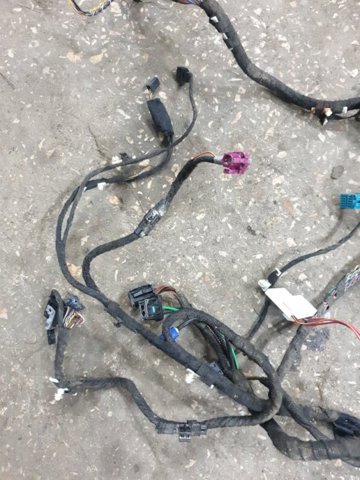 61119266037 BMW купить в Черкассы