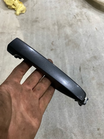 Ручка передней двери, наружная 61169AL00A SUBARU