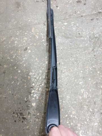 Поводок стеклоочистителя 61617203156 BMW