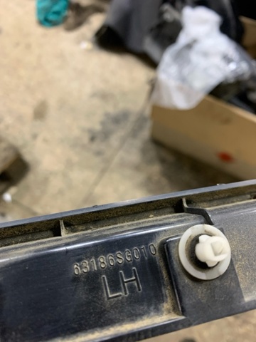 SUBARU 63186SG010 в наличии Ирпень