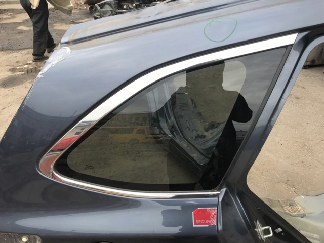 Стекло багажного отсека, правое 65209AL10A SUBARU