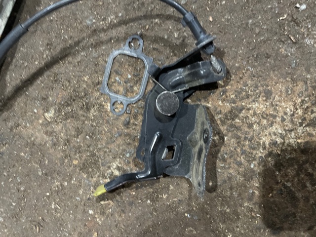 Ручка открытия капота 656035NA0A NISSAN