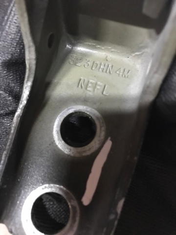 Петля двери передней левой 67450SNEA01ZZ HONDA
