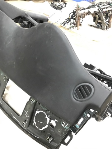 682005NA1A NISSAN купить в Николаев