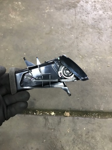 NISSAN 687615NA0A в наличии Чернигов