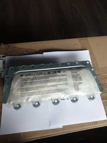 Подушка безопасности, пассажирская 72129273662 BMW