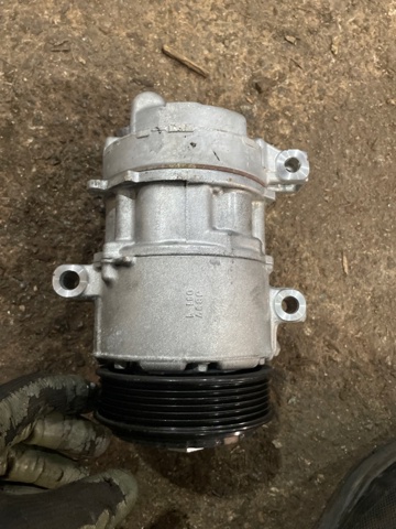 73111FN000 SUBARU купить в Украина
