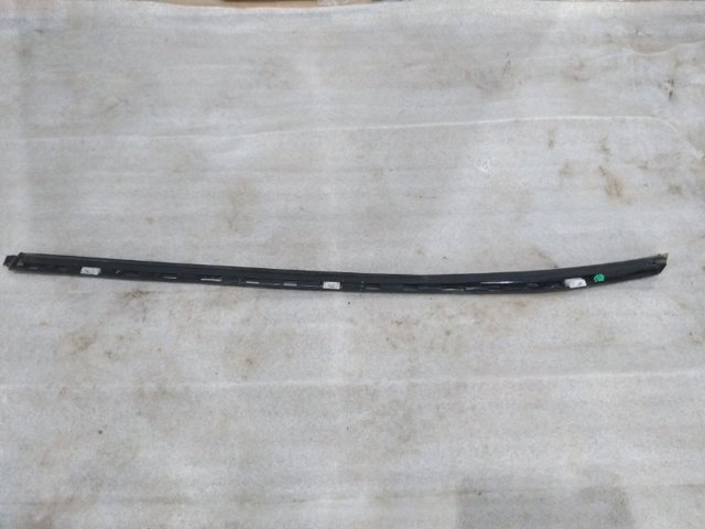 Молдинг крыши, левый 738535NA0A NISSAN