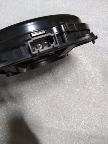7PP035454M PORSCHE купить в Тернополь