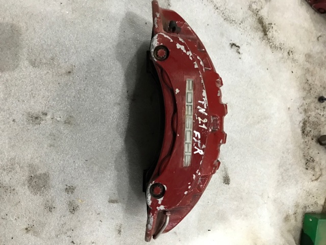 7PP615124P PORSCHE Суппорт тормозной передний правый купить в Львов